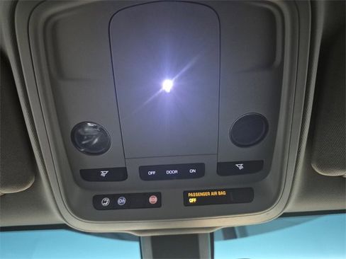 Used 2017 Cadillac ATS 2.0T Coupe image 34