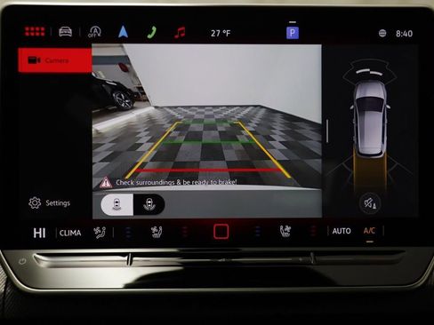 New 2026 Volkswagen GTI SE FWD image 11
