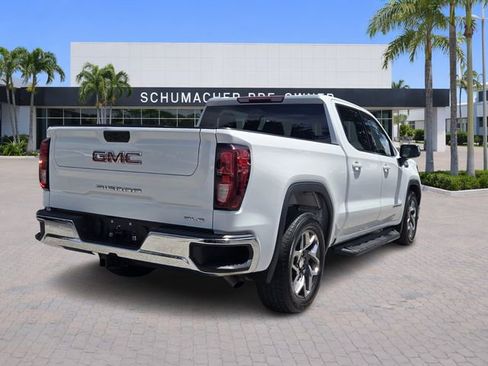 Used 2023 GMC Sierra 1500 SLE image 7