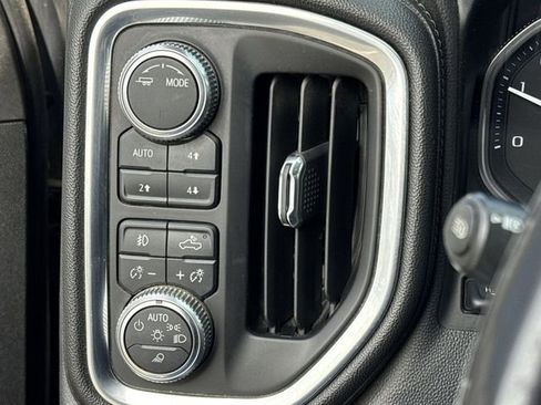 Used 2020 GMC Sierra 2500 Denali w/ Denali Ultimate Package image 17