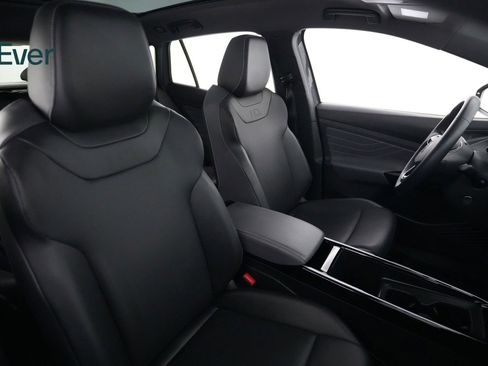 Used 2023 Volkswagen ID.4 Pro S RWD image 23