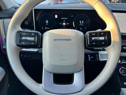 Used 2024 Hyundai Santa Fe Calligraphy image 20