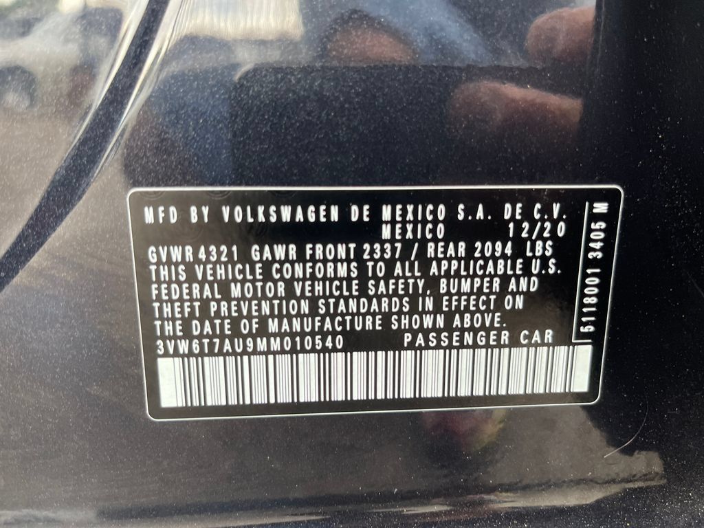 Used 2021 Volkswagen GTI SE FWD image 6