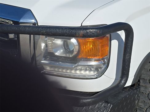 Used 2018 GMC Sierra 2500 4x4 Crew Cab w/ Sierra Convenience Package image 30