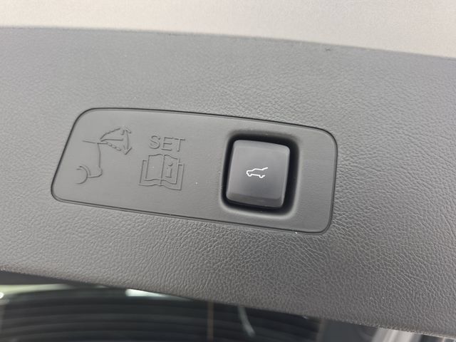 Certified 2023 Lincoln Corsair AWD w/ Equipment Group 101A image 32