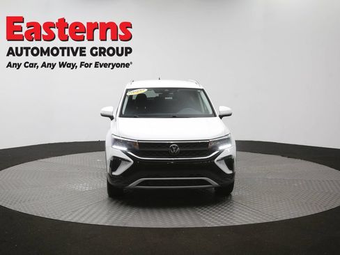 Used 2024 Volkswagen Taos SE FWD image 51