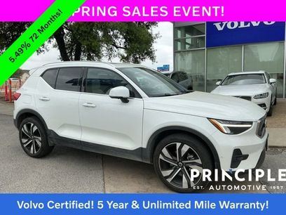 Used 2023 Volvo XC40 B5 Plus w/ Protection Package Premier