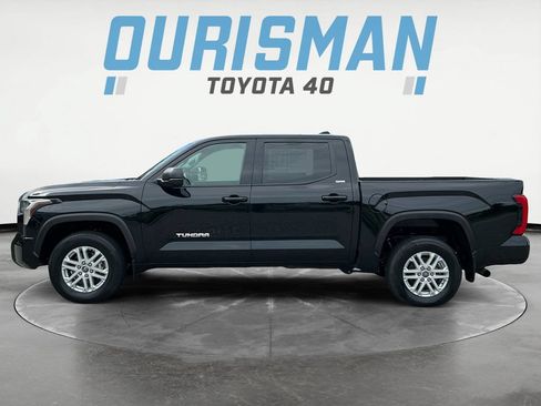 Used 2022 Toyota Tundra SR5 AWD/4WD image 4