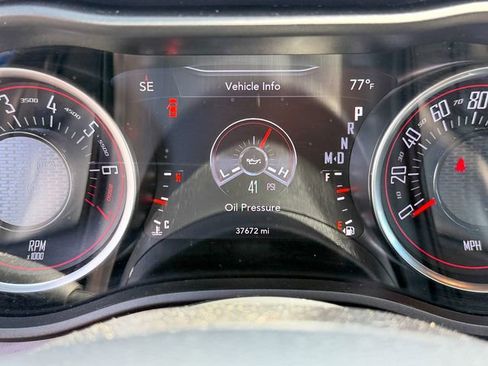 Used 2021 Dodge Challenger GT w/ Driver Convenience Group image 17