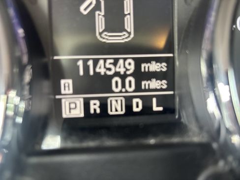 Used 2014 Nissan Rogue S AWD/4WD image 2