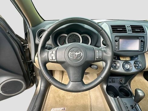 Used 2012 Toyota RAV4 Limited w/ Navigation Value Pkg AWD/4WD image 12