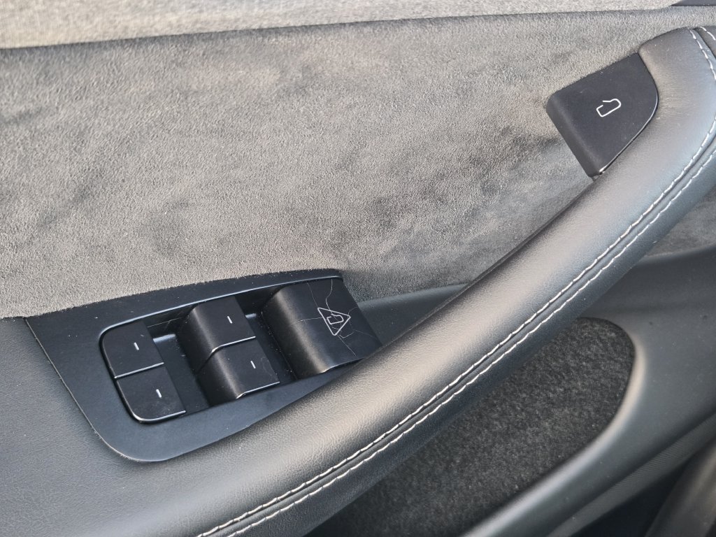 Used 2026 Tesla Model Y AWD image 22