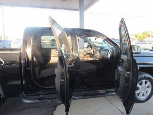 Used 2018 GMC Sierra 1500 SLE image 19