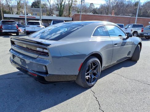 New 2026 Dodge Charger Scat Pack image 4