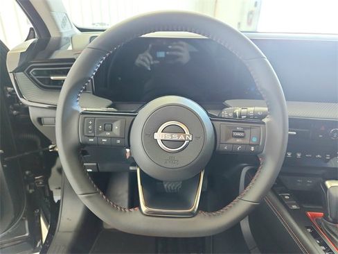 New 2026 Nissan Kicks SR image 22