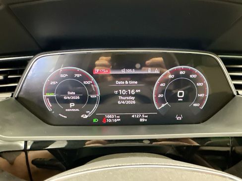 Certified 2024 Audi Q8 e-tron Prestige w/ Prestige Package AWD/4WD image 33