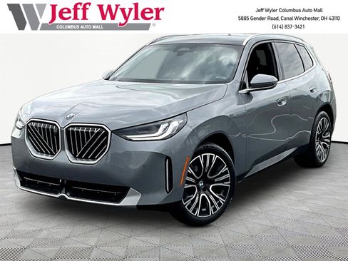 Used 2025 BMW X3 xDrive30i w/ Premium Package AWD/4WD image 1