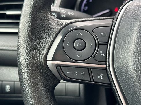 Certified 2023 Toyota Camry LE image 25