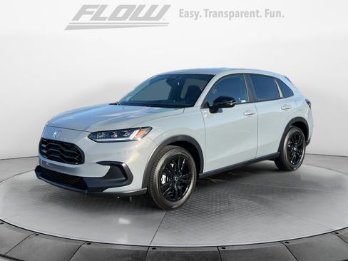 Used 2026 Honda HR-V Sport image 3