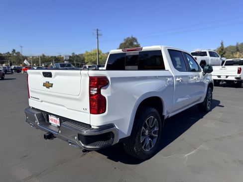 New 2026 Chevrolet Silverado 1500 LT w/ All Star Edition Plus image 4