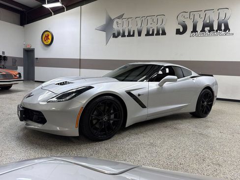 Used 2016 Chevrolet Corvette Stingray Coupe w/ 2LT Preferred Equipment Group RWD image 2