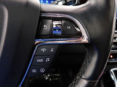 Used 2023 Lincoln Navigator Reserve image 44