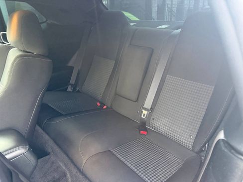 Used 2018 Dodge Challenger R/T Scat Pack RWD image 22