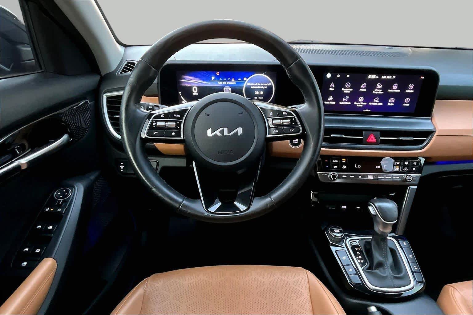Certified 2024 Kia Seltos EX AWD/4WD image 6