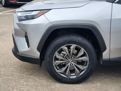 Used 2024 Toyota RAV4 XLE Premium AWD/4WD image 8