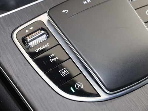 Used 2022 Mercedes-Benz GLC 300 4MATIC w/ Driver Assistance Package image 31