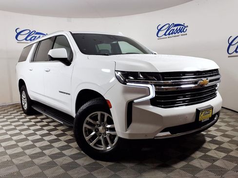 Used 2023 Chevrolet Suburban LT RWD image 1