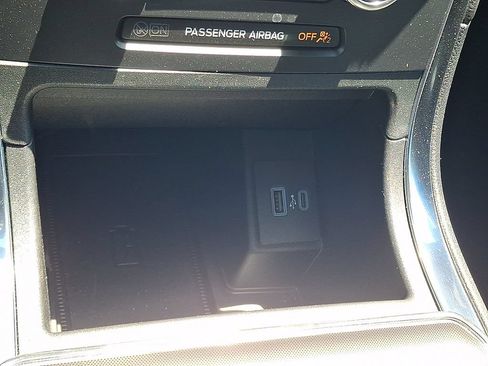 Certified 2024 Ford Edge Titanium AWD/4WD image 24
