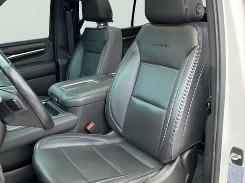 Used 2021 GMC Yukon Denali AWD/4WD image 42