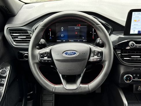 Used 2025 Ford Escape ST-Line FWD image 23