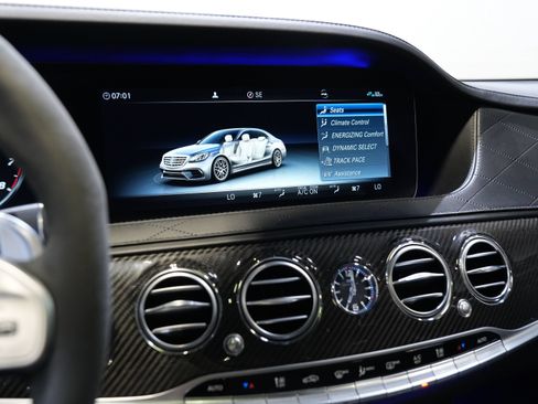 Used 2020 Mercedes-Benz S 63 AMG 4MATIC Sedan image 46
