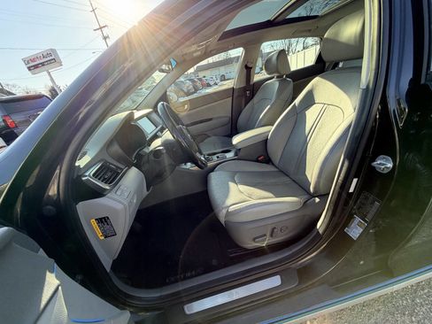 Used 2017 Kia Optima EX w/ Technology Package image 47