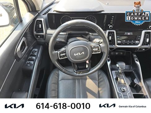 Used 2022 Kia Sorento S w/ Panoramic Sunroof Package FWD image 16