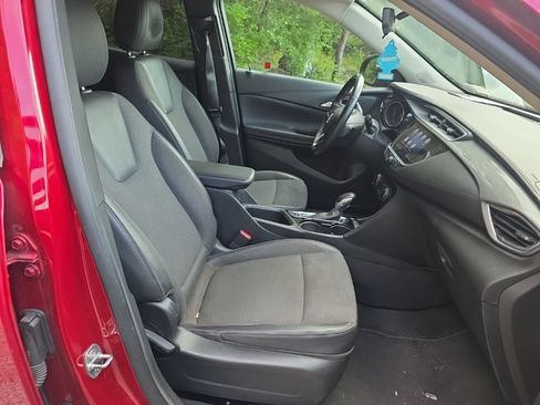 Used 2021 Buick Encore GX Preferred w/ Cold Weather Comfort Package AWD/4WD image 17
