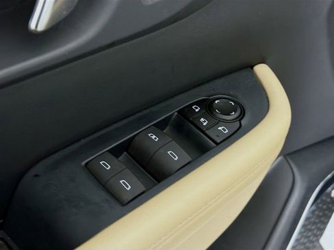 Used 2025 Buick Enclave Preferred FWD image 20