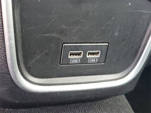 Certified 2023 Dodge Charger SXT image 10