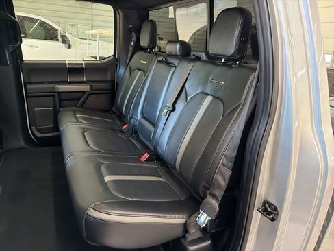 Used 2018 Ford F150 Platinum w/ Equipment Group 701A Luxury image 23