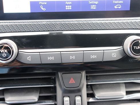 Used 2025 Ford Escape ST-Line Select AWD/4WD image 32
