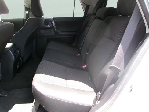 Used 2024 Toyota 4Runner TRD Off-Road image 10