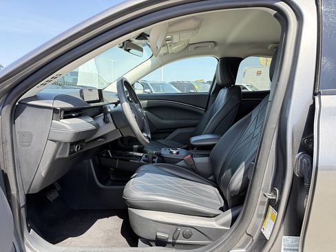 Used 2023 Ford Mustang Mach-E Select RWD image 5
