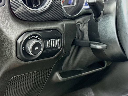 Used 2020 Jeep Wrangler Unlimited Rubicon AWD/4WD image 17