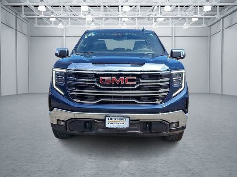 Certified 2023 GMC Sierra 1500 SLT w/ SLT Premium Package AWD/4WD image 3