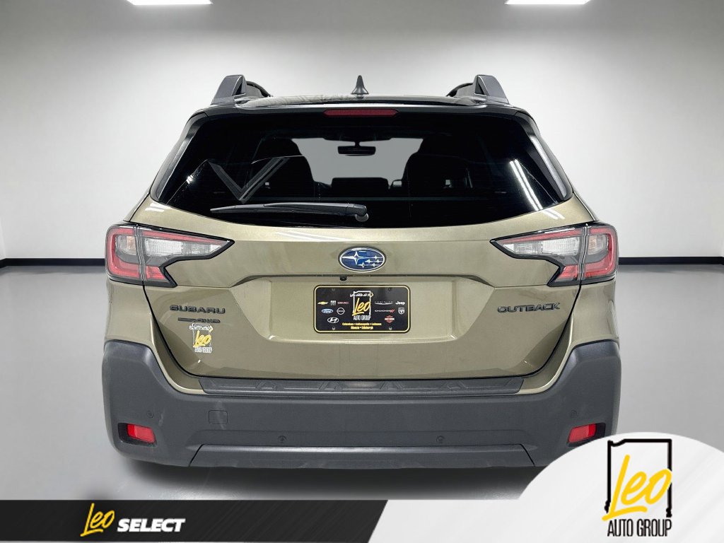 Used 2025 Subaru Outback Onyx Edition AWD/4WD image 9