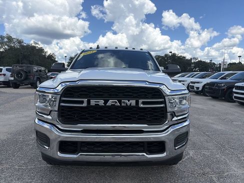 Used 2021 RAM 2500 Tradesman w/ Chrome Appearance Group AWD/4WD image 9