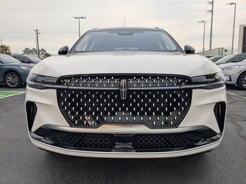 New 2026 Lincoln Nautilus Reserve AWD/4WD image 9
