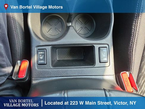 Used 2020 Nissan Rogue SV AWD/4WD image 21